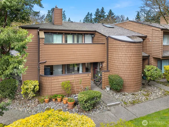 11510 NE 128th Street #8, Kirkland, WA 98034