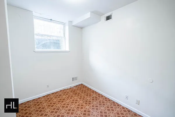 Rented by Highline Residential | media 11