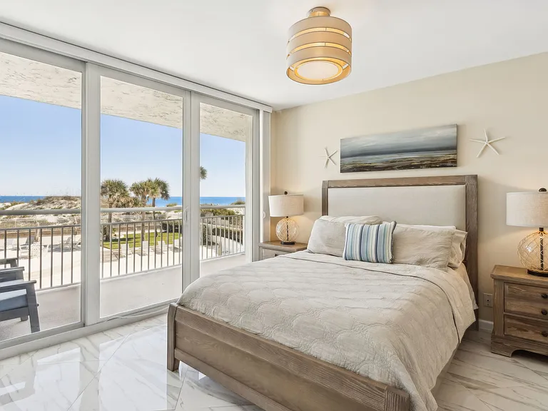 1601 Ocean Dr S #110 — Photo 21