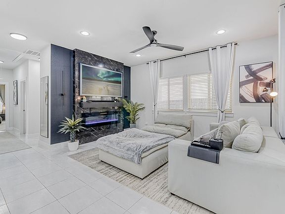 2nd image of 504 Spinnaker Loop