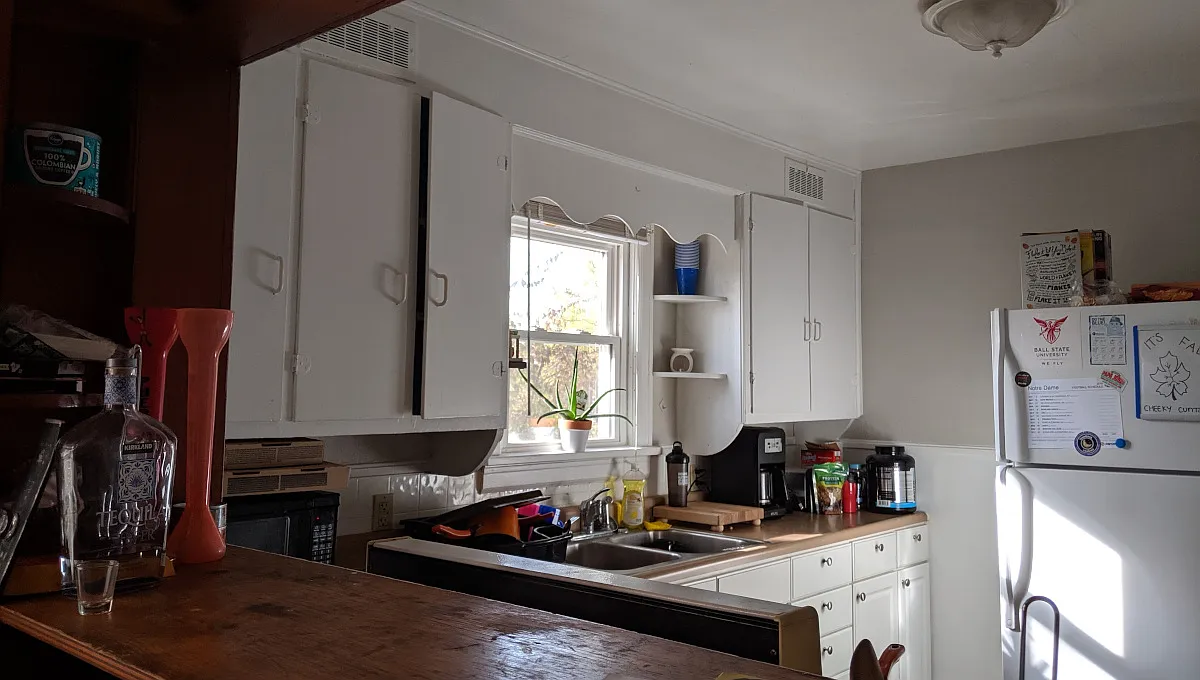 2200 North Maplewood Avenue - 1 — Photo 3