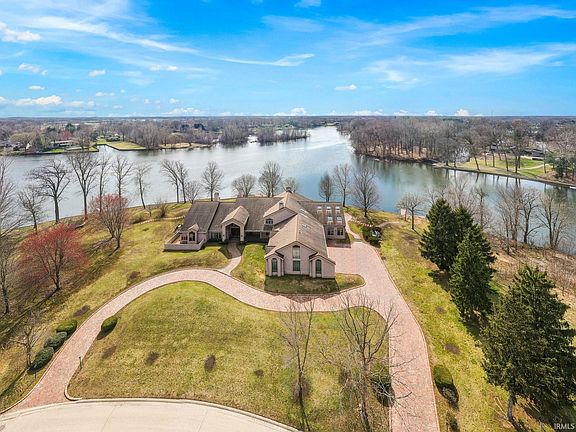 3rd image of 27 Quail Island Dr