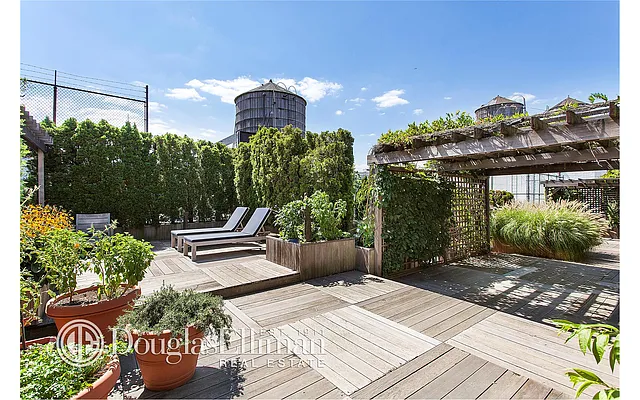 Sold by Douglas Elliman | media 25