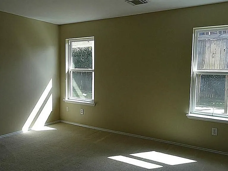 5826 Westminster Village Dr — Photo 6