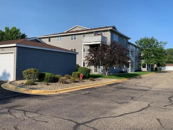 880 Lyn Way Unit 204, Hastings, MN 55033