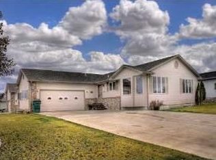6626 S 12th St, Huntley, MT 59037