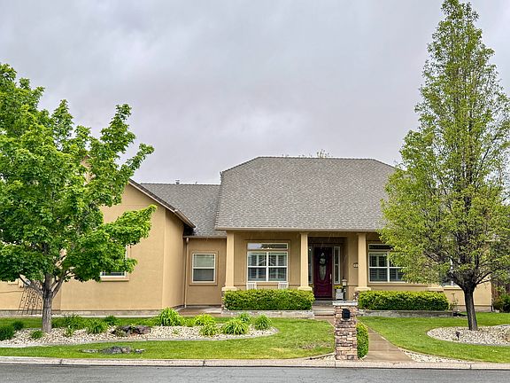 2nd image of 212 Riparian Way