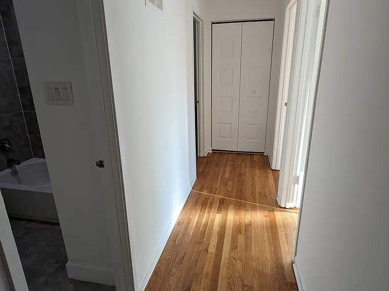4938 Schuyler Dr — Photo 11