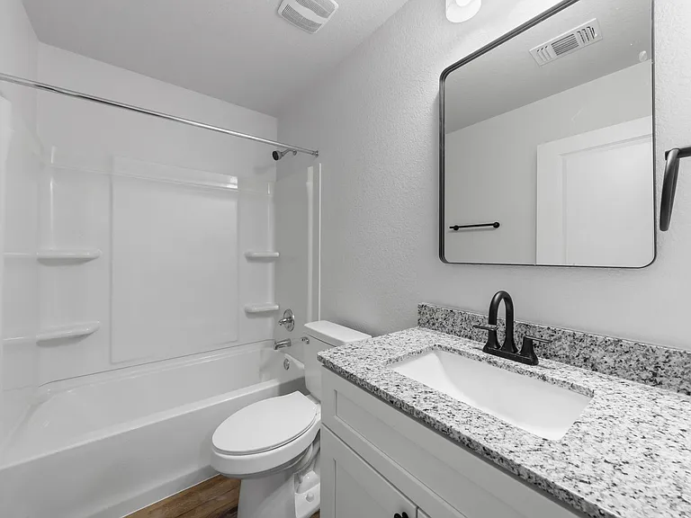 1005 S 26th St #B — Photo 14