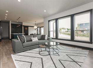 2027 Royal Oak Rdg, Marion, IA 52302