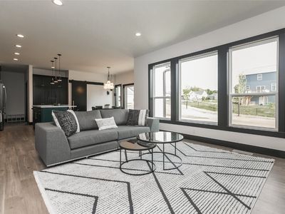 2027 Royal Oak Rdg, Marion, IA, 52302