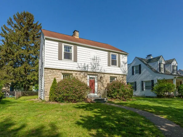 1023 S Roosevelt Ave, Bexley, OH 43209