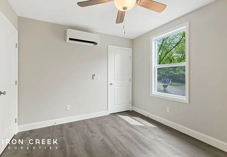 64 Hansel Ave #10 — Photo 8
