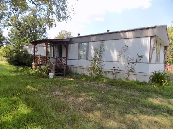 1093 Youngblood Rd, Colfax, LA 71417