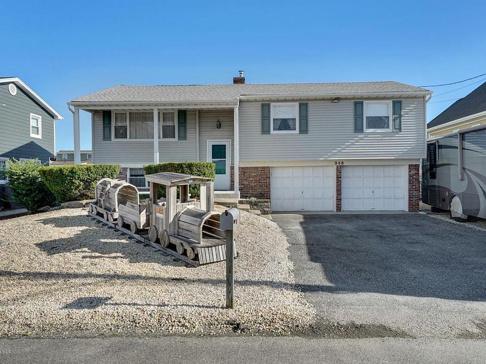 1st image of 346 Cheryl Dr