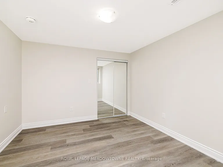 1603 Hume Way #BASEMENT — Photo 24