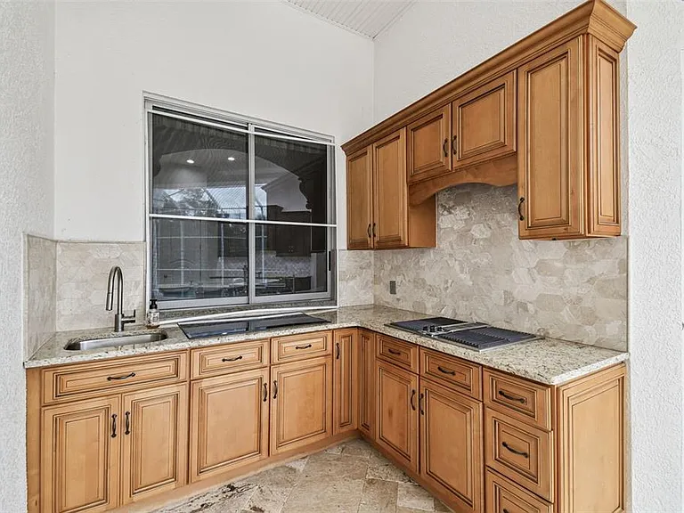 3020 Kensington Trce — Photo 36