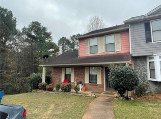8175 Canyon Forge Dr, Riverdale, GA 30274