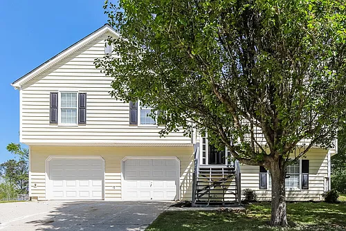 83 Seals Dr Photo 1
