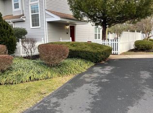 604B Rose Holw #B, Morrisville, PA