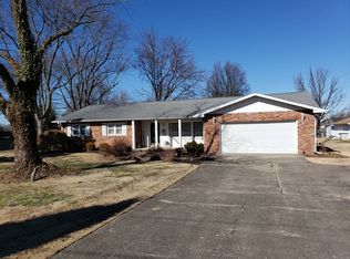 719 W Church St, West Salem, IL 62476