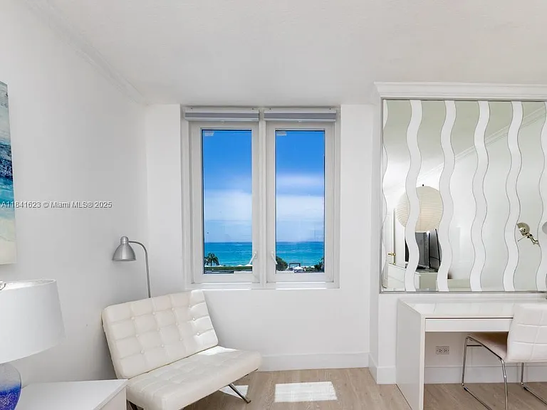 2301 Collins Ave #625 — Photo 7