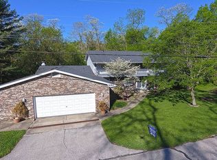 3153 Greenlake Dr, Decatur, IL 62521