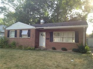 6308 Barrett St, Downers Grove, IL 60516