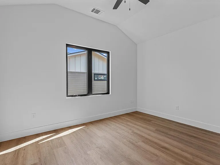 1402 Beckett St #1B — Photo 17