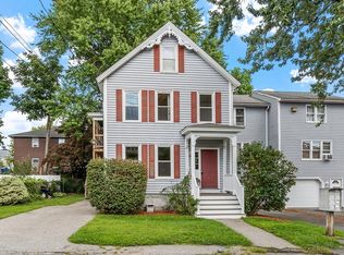 26 Doane St #26, Lowell, MA 01851