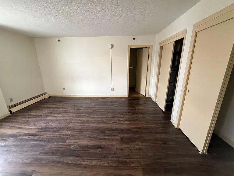 261 Pine St #35 — Photo 5