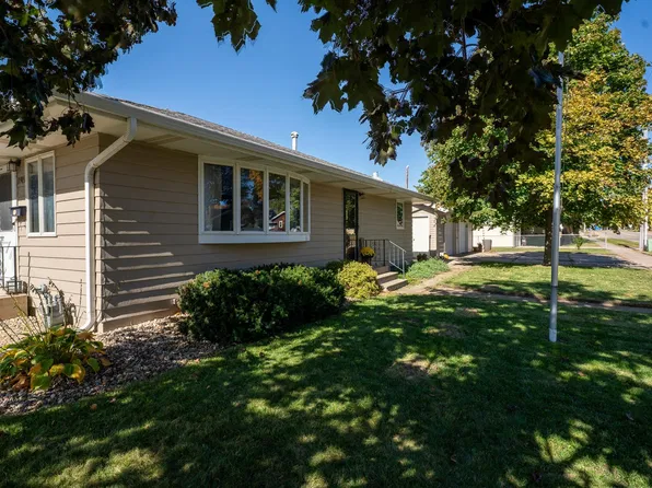 1919 5th Ave SE, Austin, MN 55912