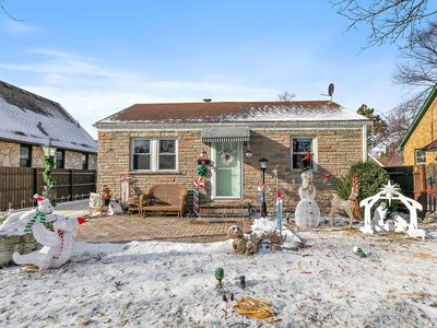 30 S Clifton Ave, Elgin, IL, 60123