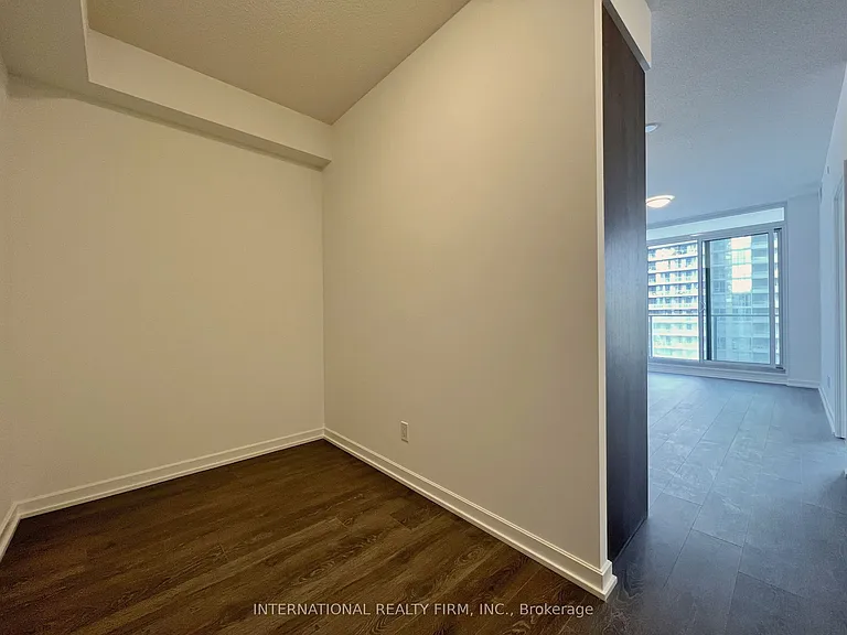 32 Forest Manor Rd #904 — Photo 14