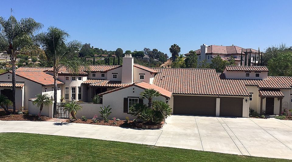 2nd image of 3745 Keri Way