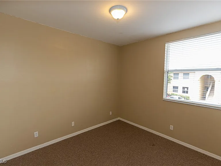 4275 Bellasol Cir #2223 — Photo 14