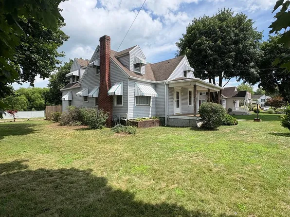 301 S Fayette St, Shippensburg, PA 17257