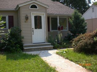 49 Wawayanda Ave, Middletown, NY 10940