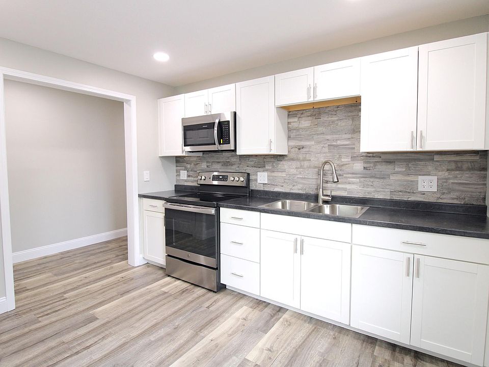 Beautiful Updated Kitchen!