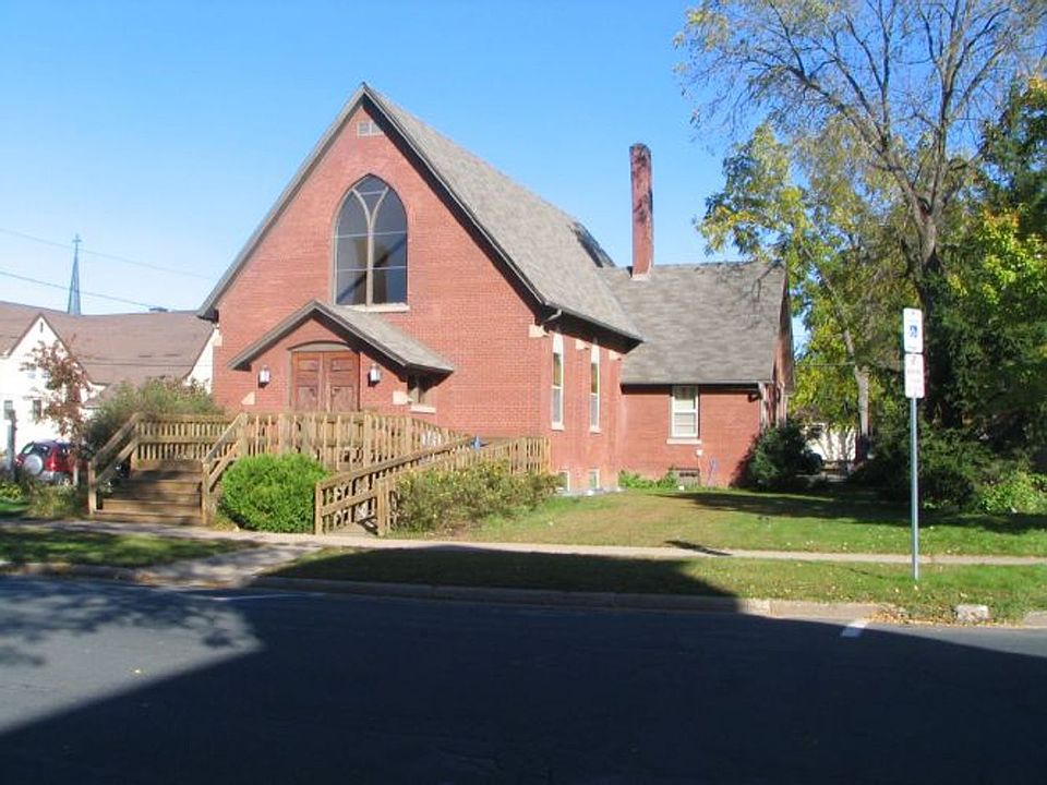 Building Photo 3