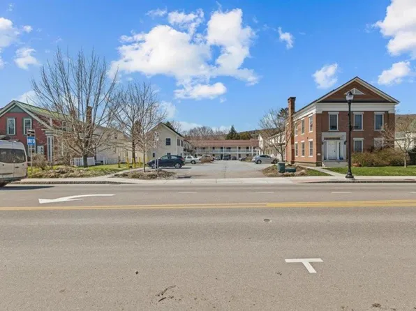 71 S Main St APT 6, Waterbury, VT 05676