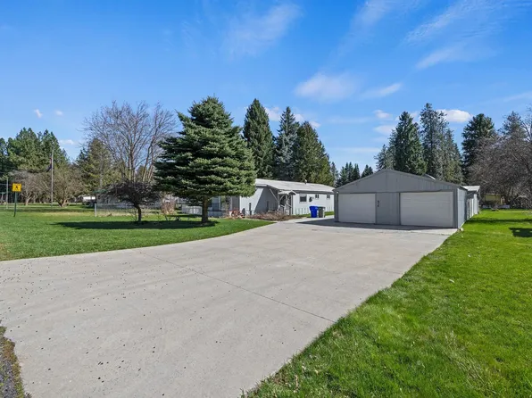 614 E 2nd St, Deer Park, WA 99006