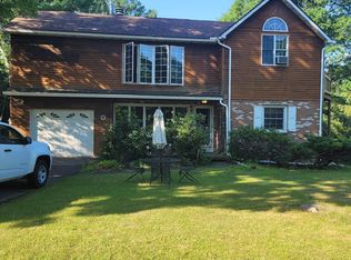 907 Mountain Ave, Purling, NY 12470