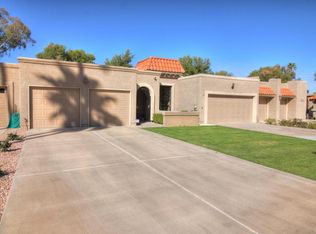 25222 S Angora Ct, Sun Lakes, AZ 85248