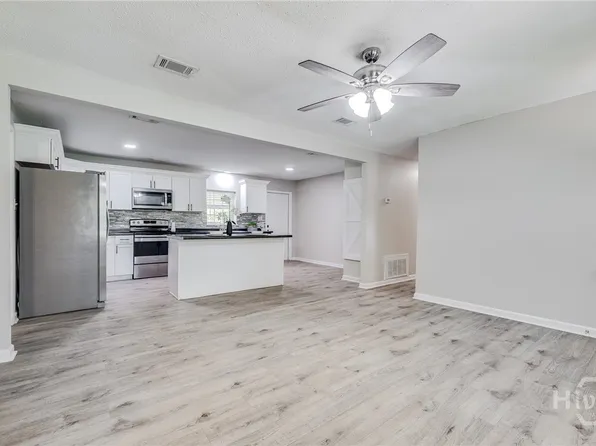 4746 E Oglethorpe Highway, Hinesville, GA 31313