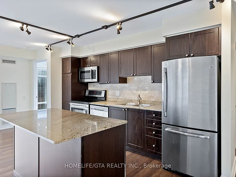 2191 Yonge St #1905 — Photo 9