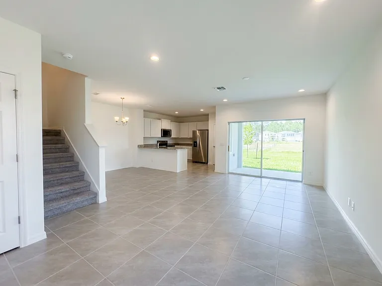 1438 Acorn Meadow Loop — Photo 3