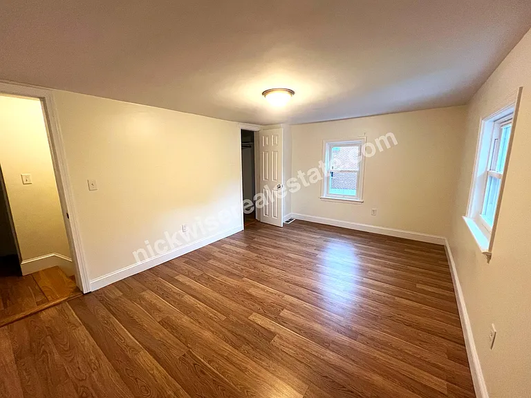 42 S Walnut St #1 — Photo 12