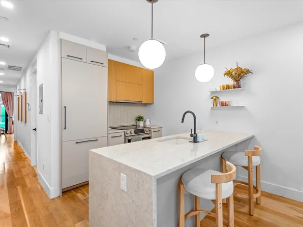 205 Freeman Street image 7 of 23