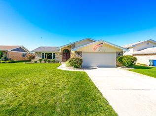 13034 Woodland Dr, Homer Glen, IL 60491